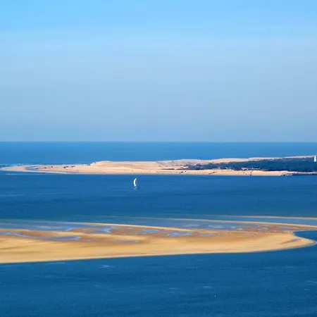 A Arcachon, Balcon Expose Sud, Proche Et Commerces *